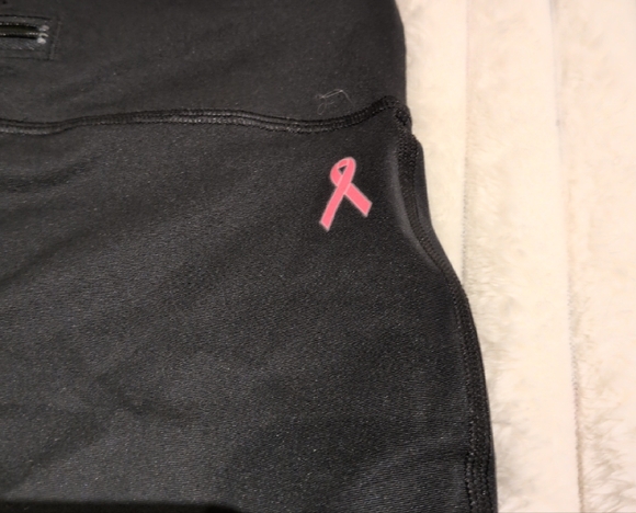 Under Armour Kids Black and Pink Leggings - Picture 6 of 6